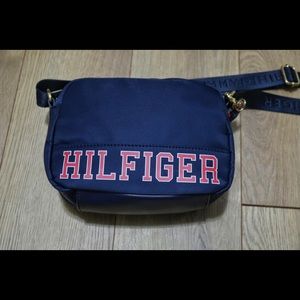 Tommy Hilfiger Cross body bag ✌🏼